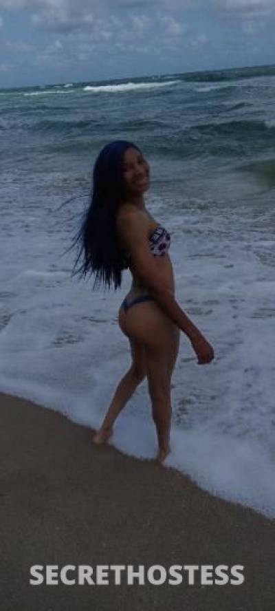 Slim 24Yrs Old Escort Fort Lauderdale FL Image - 3