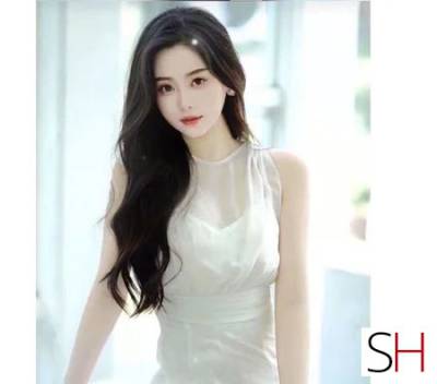 26 year old Chinese Escort in Bristol ⭐️ New Chinese Massage Yate Hot Stone Ella ⭐️, 