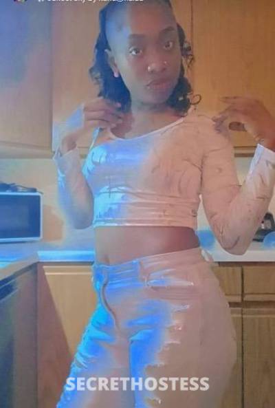 Nyomi 21Yrs Old Escort Milwaukee WI Image - 6