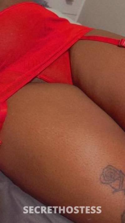 Slimthick 25Yrs Old Escort Raleigh NC Image - 4