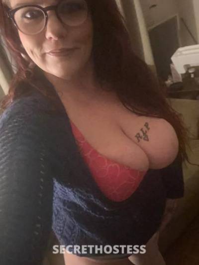 Veronica/Red 38Yrs Old Escort Toledo OH Image - 9