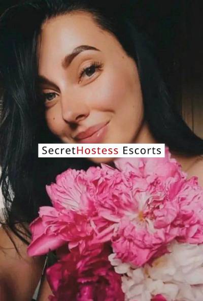 19 Year Old Russian Escort Zagreb - Image 1