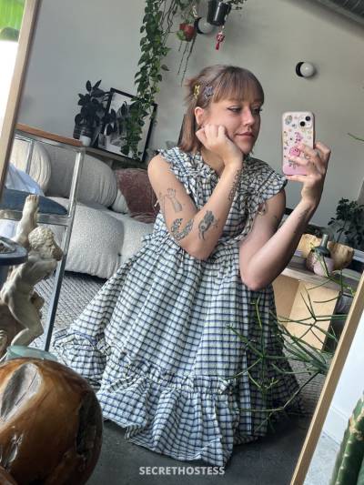 26 year old Escort in Columbus OH Massage therapist