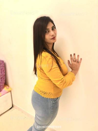 18 Year Old Asian Escort Karachi - Image 5