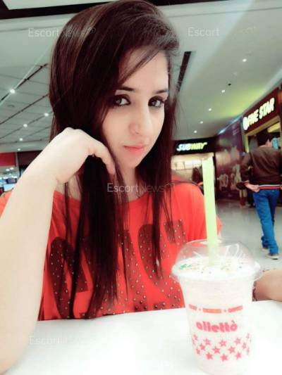 22Yrs Old Escort 54KG 157CM Tall Lahore Image - 6