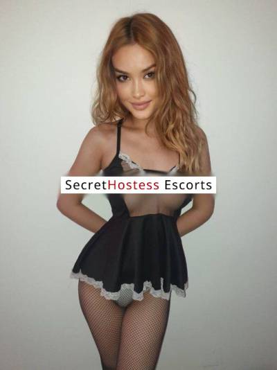 22 year old Russian Escort in Yerevan Yuna