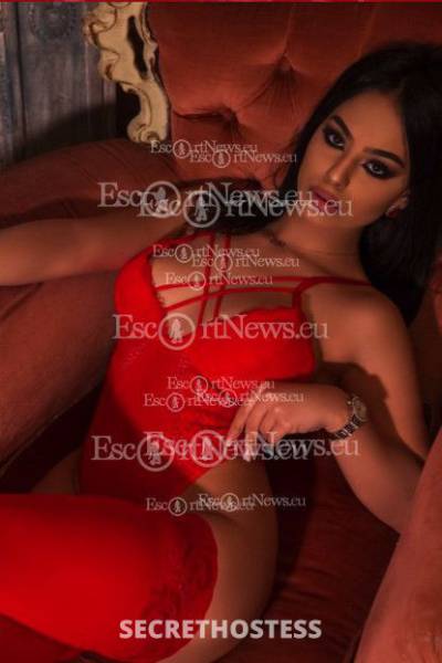 26 Year Old European Escort Amstelveen Brunette - Image 1