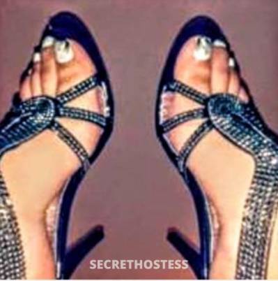 41 year old Escort in Cleveland OH ?BEST BRAINZ? "N" TOWN ? DIAMOND OUTCALL ONLY 