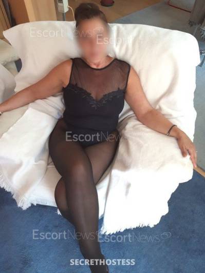 50 Year Old European Escort Vienna - Image 6