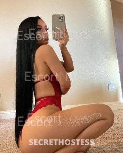 22 Year Old Latino Escort Abhā - Image 1