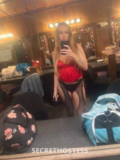 25 year old Escort in Houston TX Hit me up Lets have some fun