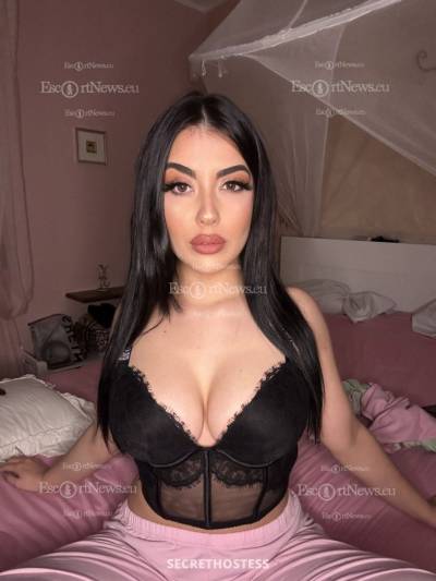 23 Year Old European Escort Toronto - Image 1