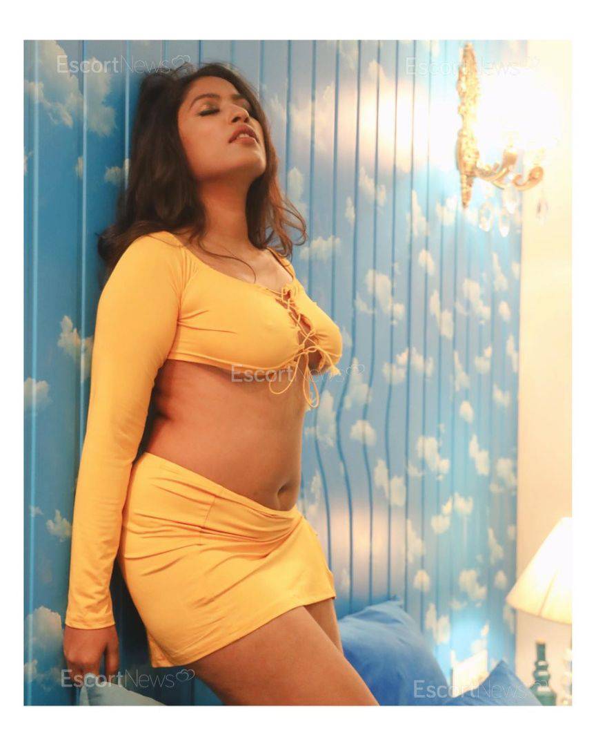23Yrs Old Escort 54KG 160CM Tall Lahore Image - 0