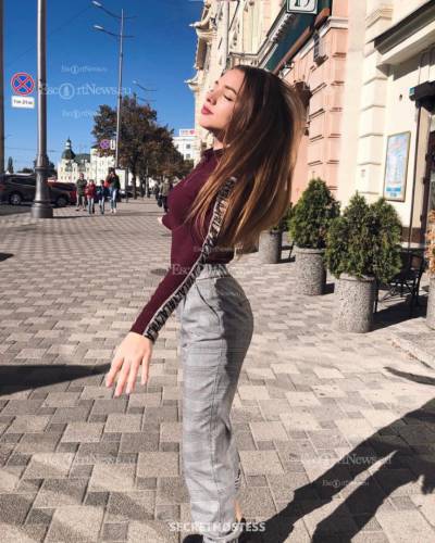 18 Year Old European Escort Moscow - Image 3