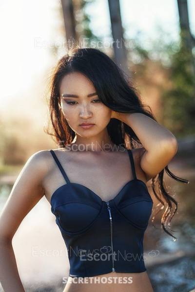 19 Year Old Asian Escort Moscow - Image 4