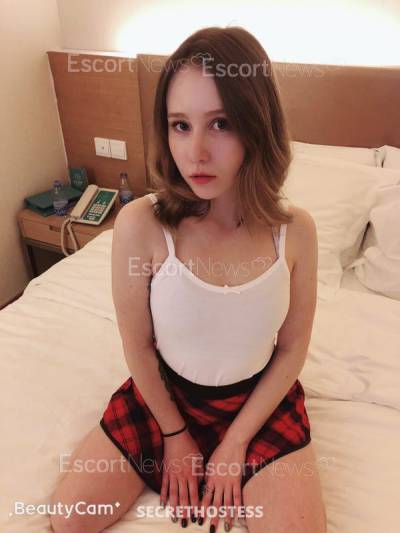 19Yrs Old Escort 51KG 167CM Tall Shenzhen Image - 2