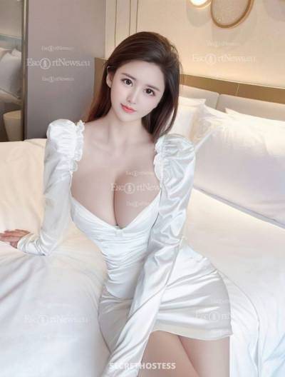 21Yrs Old Escort 52KG 165CM Tall Tokyo Image - 1