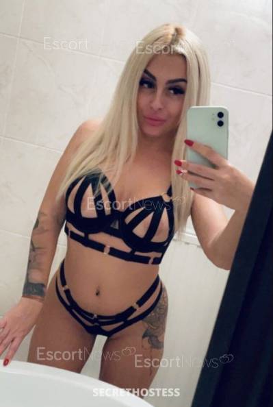 21 year old European Escort in London Bella, Agency Model