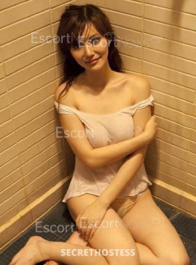 22 Year Old Asian Escort Doha - Image 3