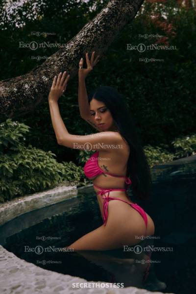 22 Year Old European Escort Riyadh Brunette - Image 4