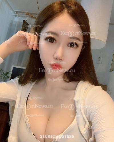 23 year old Asian Escort in Kuala Lumpur Mino, Agency Model