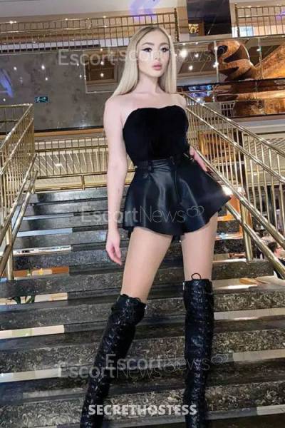 23 year old European Escort in Berlin Venera, Agency Model