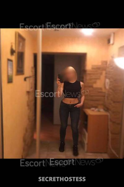 23 year old European Escort in Köln Anne, Agency Model