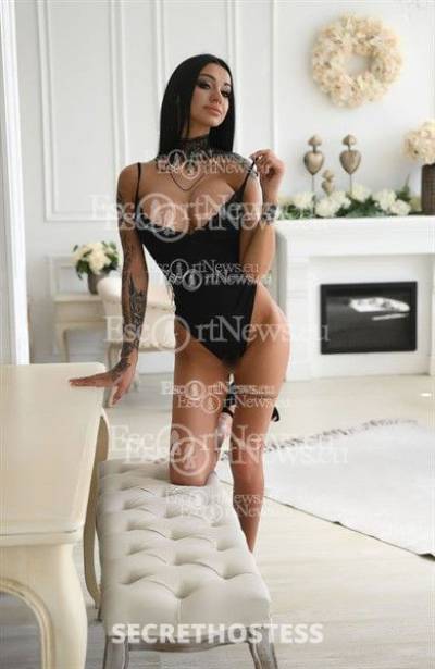 23 year old European Escort in London Amelia, Agency Model