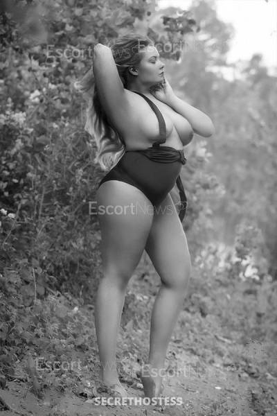 24 Year Old European Escort Frankfurt - Image 6