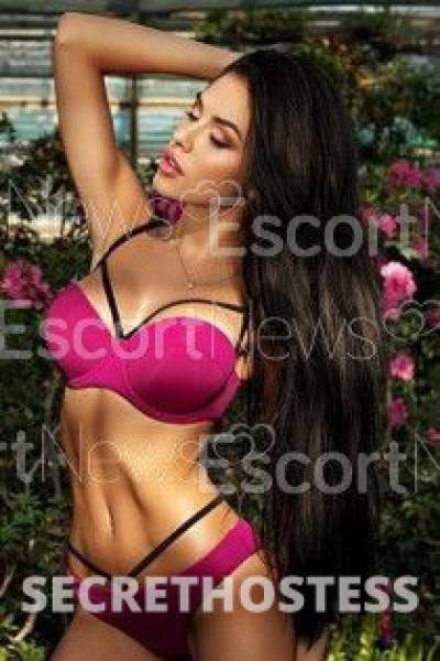 25 Year Old European Escort Frankfurt - Image 2