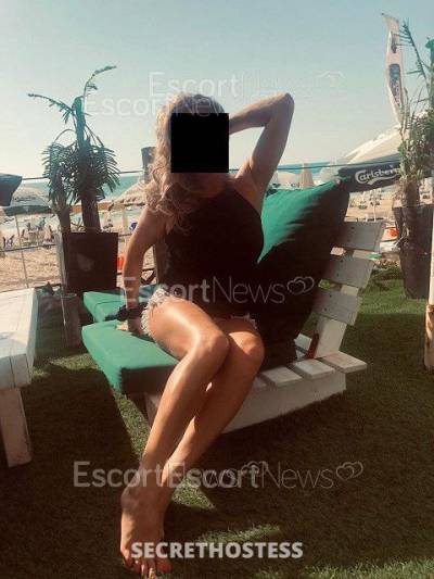 25 Year Old European Escort Berlin - Image 4