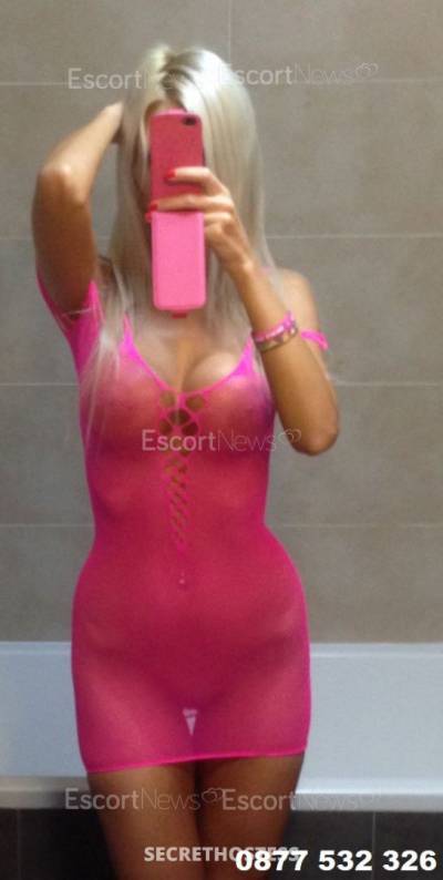 25 Year Old European Escort Sofia - Image 4