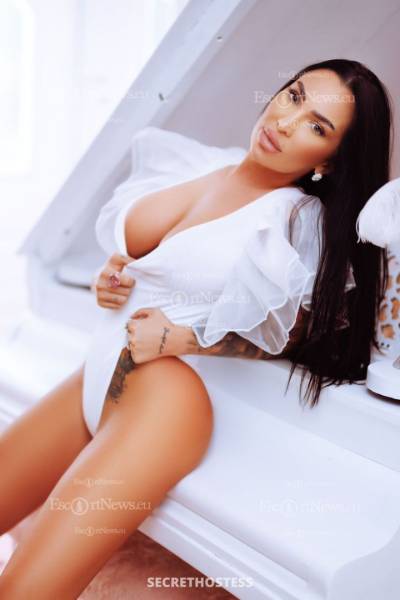 25 year old European Escort in London Isabella, Agency Model