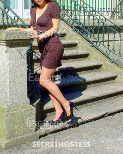 25 Year Old European Escort Lisbon Brunette - Image 4