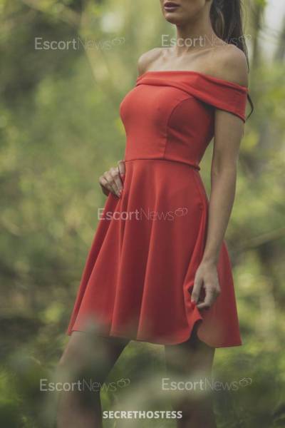 26 year old European Escort in Birmingham Ashleigh, Agency Model