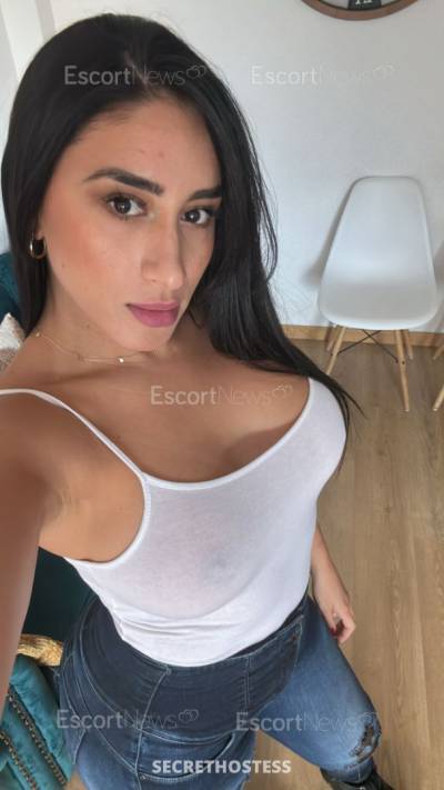 29 Year Old Venezuelan Escort Madrid Brunette - Image 1