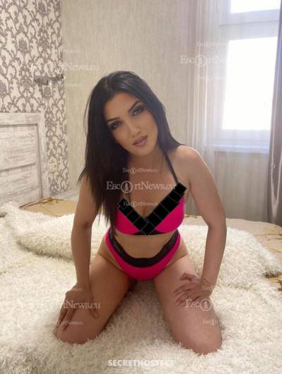 37 Year Old European Escort Yerevan Brunette - Image 5