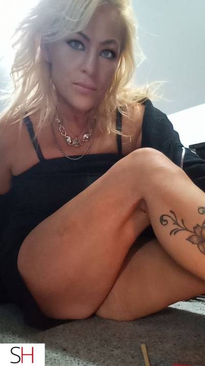51 year old Escort in Winnipeg Let's Ride