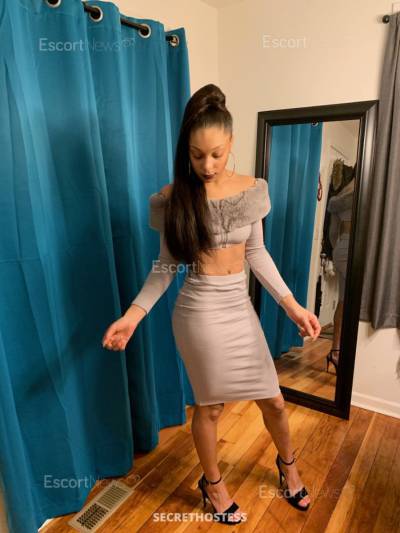 20 Year Old American Escort Chicago IL Brunette - Image 2