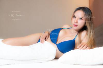 22 Year Old Asian Escort Doha - Image 3