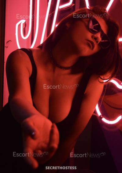 28 Year Old Latino Escort Buenos Aires Brunette - Image 8