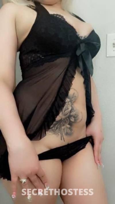 25 year old Cuban Escort in Indianapolis IN laura ? west