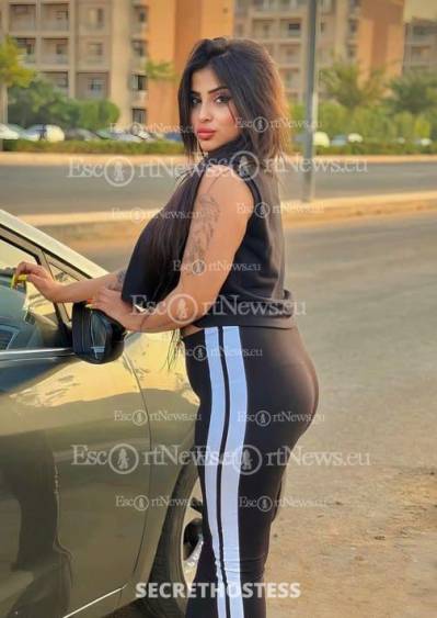 27 Year Old Egyptian Escort Cairo - Image 1