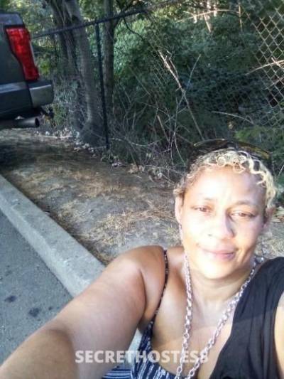 ReddRobyndaHood 45Yrs Old Escort Tacoma WA Image - 3