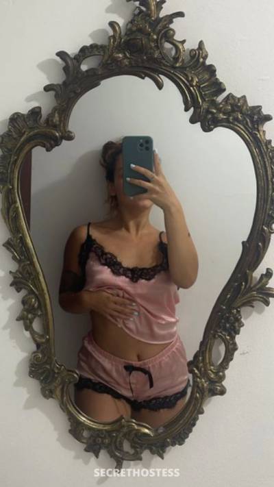 24 Year Old Italian Escort Tenerife Brunette - Image 3