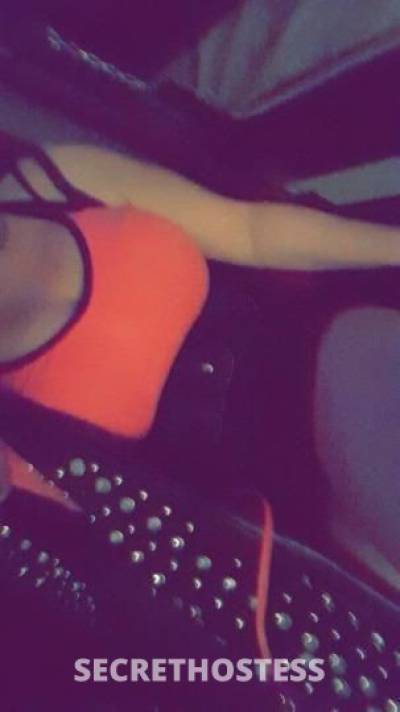 35 year old Escort in Winnipeg 