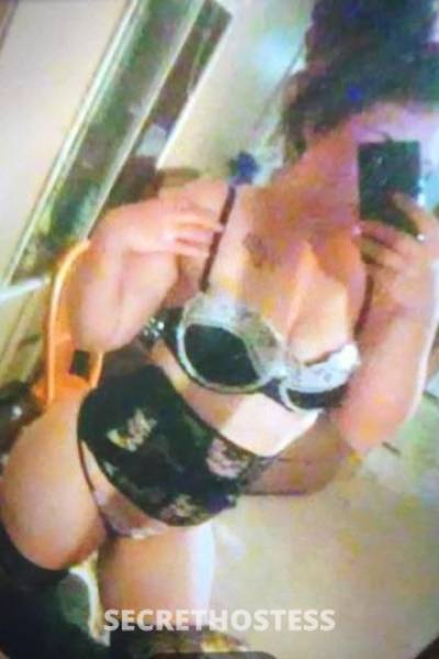 EllieMae 25Yrs Old Escort Cincinnati OH Image - 2