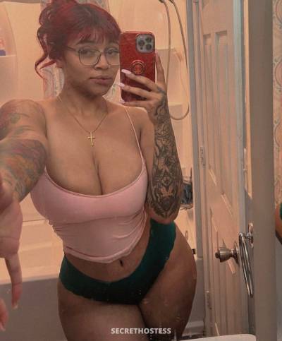 29 year old Hispanic Escort in Charlotte NC Helen gustavo services