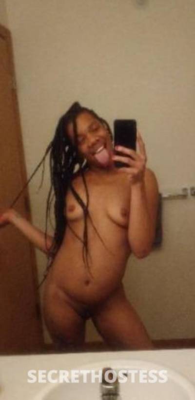 Marrniie 24Yrs Old Escort Milwaukee WI Image - 1