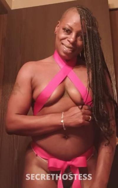 47 Year Old Escort Atlanta GA - Image 4